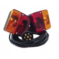 ZESTAW LAMP NA TYŁ DO PRZYCZEP ŚWIATŁA TYLNE WTYCZKA 7 PIN PRZEWÓD 5M
