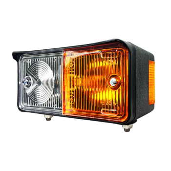 KIERUNKOWSKAZY DO TRAKTORA CIĄGNIKA LAMPY KIERUNKOWSKAZÓW C-360 LEWA PRAWA